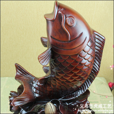 家居裝飾樹脂工藝禮品，仿木年年有魚擺件 高貴精品，開業喬遷送禮首選